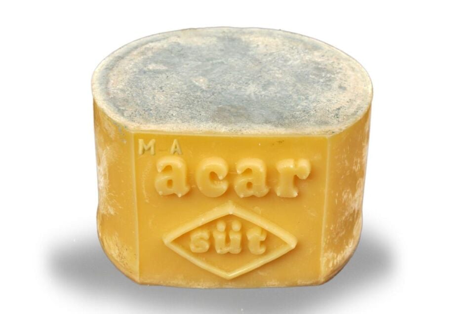 Eski Kaşar Peyniri (Kars Kaşarı) 1800 g.-1900 g.